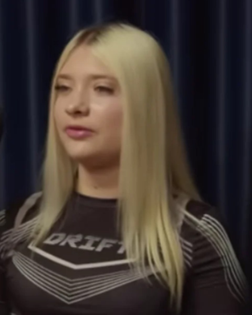 Lil Astra, OnlyFans ustvarjalka (Gorenjska)